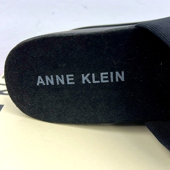 ANNE KLEIN, AKVENTI BLACK STRECH PLATFORM ELASTIC TOP W/SUPER CUSHION SOLE,8.5M - Picture 10 of 16